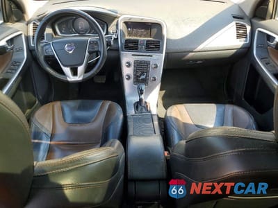 Zdjęcie 8 z 13 samochodu: 2017 VOLVO XC60 T5 DYNAMIC VIN:YV440MDR7H2222680 - miniatura