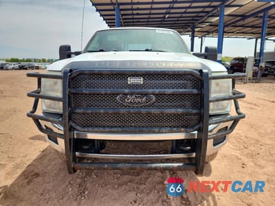 Piąte zdjęcie samochodu w środku: 2012 FORD F250 SUPER DUTY VIN:1FT7W2B6XCEB92187 - miniatura