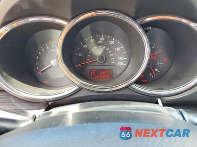 Zdjęcie 9 z 13 samochodu: 2012 KIA SORENTO LX VIN:5XYKT3A11CG279823 - miniatura