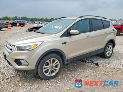 2018 FORD ESCAPE SE 1FMCU9GD3JUA75098 - główne zdjęcie licytacji z USA - miniatura