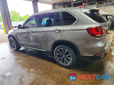 Drugie zdjęcie samochodu z przodu: 2017 BMW X5 XDRIVE35I VIN:5UXKR0C50H0V66675 - miniatura