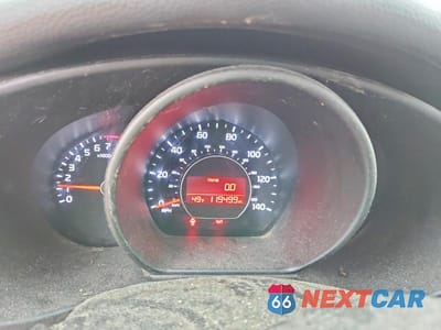 Zdjęcie 9 z 13 samochodu: 2017 KIA SOUL BASE VIN:KNDJN2A24H7431445 - miniatura