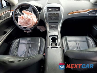 Zdjęcie 8 z 13 samochodu: 2013 LINCOLN MKZ VIN:3LN6L2G93DR813450 - miniatura