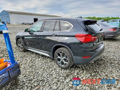 Drugie zdjęcie samochodu z przodu: 2017 BMW X1 XDRIVE28I VIN:WBXHT3C38H5F72150 - miniatura