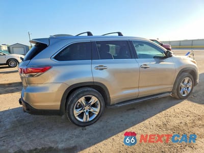 Trzecie zdjęcie samochodu z tyłu: 2015 TOYOTA HIGHLANDER LIMITED PLATINUM VIN:5TDDKRFHXFS098991 - miniatura