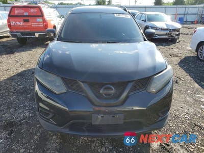 Piąte zdjęcie samochodu w środku: 2016 NISSAN ROGUE S VIN:JN8AT2MV8GW150897 - miniatura
