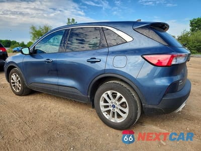 Drugie zdjęcie samochodu z przodu: 2020 FORD ESCAPE SE VIN:1FMCU0G6XLUC65237 - miniatura