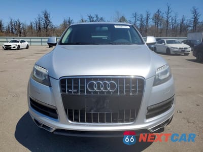 Piąte zdjęcie samochodu w środku: 2015 AUDI Q7 PREMIUM PLUS VIN:WA1LGAFE1FD020481 - miniatura