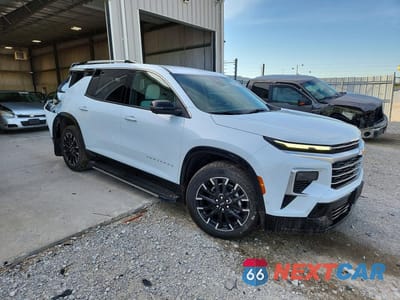 Czwarte zdjęcie samochodu z boku: 2026 CHEVROLET TRAVERSE HIGH COUNTRY VIN:1GNEVKKS3TJ187001 - miniatura