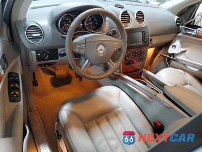 Zdjęcie 8 z 14 samochodu: 2008 MERCEDES-BENZ ML 350 VIN:4JGBB86E18A335998 - miniatura