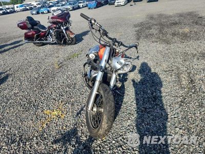 Drugie zdjęcie samochodu z przodu: 2003 HONDA VT750 CDD VIN:JH2RC44F33M100411 - miniatura