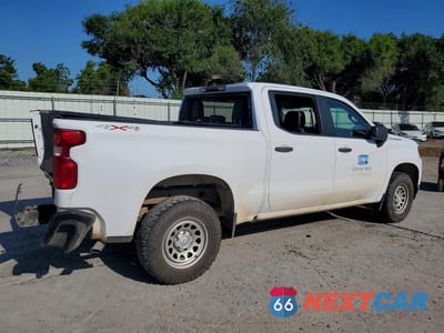 Trzecie zdjęcie samochodu z tyłu: 2021 CHEVROLET SILVERADO K1500 VIN:3GCUYAEF8MG359725 - miniatura