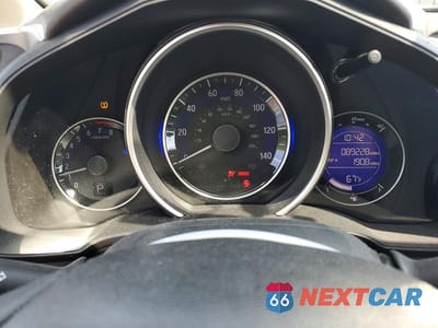 Zdjęcie 9 z 13 samochodu: 2016 HONDA FIT EX VIN:JHMGK5H72GX042127 - miniatura