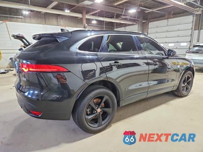 Trzecie zdjęcie samochodu z tyłu: 2017 JAGUAR F-PACE PRESTIGE VIN:SADCK2BV4HA068002 - miniatura