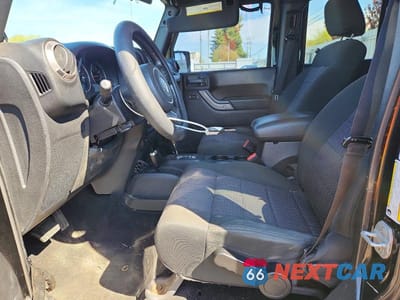 Zdjęcie 7 z 12 samochodu: 2012 JEEP WRANGLER UNLIMITED SPORT VIN:1C4HJWDGXCL203703 - miniatura