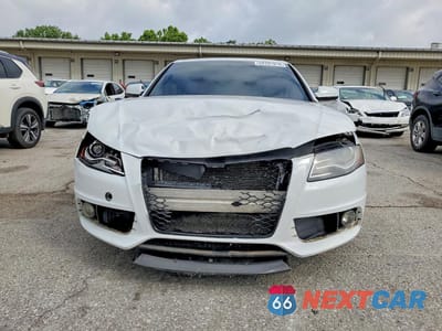 Piąte zdjęcie samochodu w środku: 2012 AUDI S4 PRESTIGE VIN:WAUKGAFL6CA110171 - miniatura