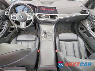 Zdjęcie 8 z 12 samochodu: 2019 BMW 330XI VIN:WBA5R7C51KAJ81860 - miniatura
