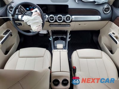 Zdjęcie 8 z 13 samochodu: 2023 MERCEDES-BENZ GLB 250 4MATIC VIN:W1N4M4HB7PW275948 - miniatura