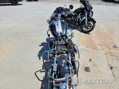 Zdjęcie 6 z 8 samochodu: 2008 HARLEY-DAVIDSON FLHRC VIN:1HD1FR4138Y670499 - miniatura