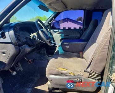 Zdjęcie 7 z 12 samochodu: 2000 DODGE RAM 2500 VIN:3B7KF2368YG128660 - miniatura