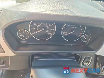 Zdjęcie 9 z 12 samochodu: 2018 BMW 320 XI VIN:WBA8A3C59JA492268 - miniatura