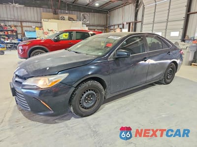 2017 TOYOTA CAMRY LE 4T1BF1FK3HU269728 - główne zdjęcie licytacji z USA - miniatura