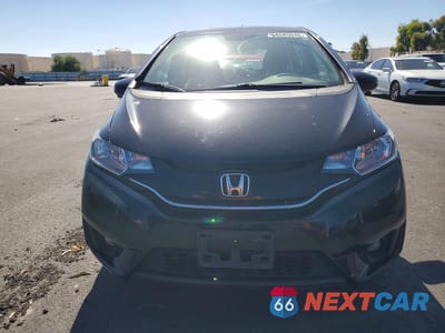 Piąte zdjęcie samochodu w środku: 2015 HONDA FIT EX VIN:3HGGK5H84FM762948 - miniatura