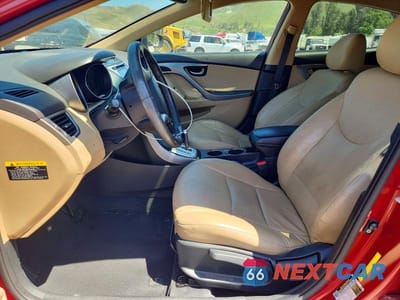 Zdjęcie 7 z 12 samochodu: 2012 HYUNDAI ELANTRA LIMITED VIN:KMHDH4AE5CU479925 - miniatura