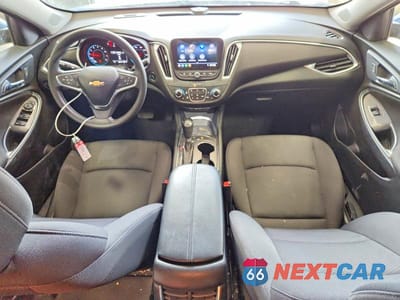 Zdjęcie 8 z 12 samochodu: 2020 CHEVROLET MALIBU LT VIN:1G1ZD5ST2LF099589 - miniatura