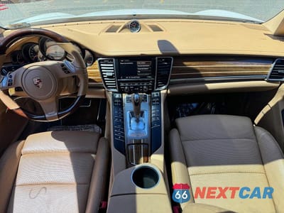 Zdjęcie 9 z 14 samochodu: 2015 PORSCHE PANAMERA S VIN:WP0AB2A72FL051335 - miniatura