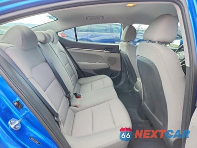 Zdjęcie 10 z 12 samochodu: 2018 HYUNDAI ELANTRA SE VIN:5NPD74LF4JH390612 - miniatura
