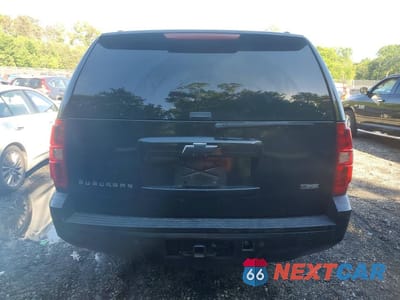 Zdjęcie 6 z 13 samochodu: 2007 CHEVROLET SUBURBAN K1500 VIN:3GNFK16307G109275 - miniatura