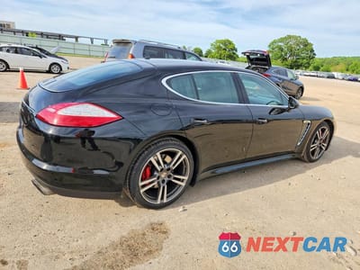 Trzecie zdjęcie samochodu z tyłu: 2011 PORSCHE PANAMERA TURBO VIN:WP0AC2A77BL090347 - miniatura