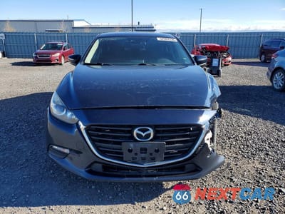 Piąte zdjęcie samochodu w środku: 2018 MAZDA 3 GS VIN:JM1BN1V79J1188504 - miniatura