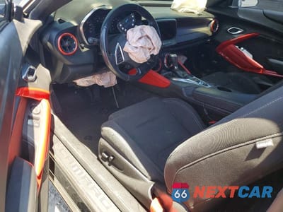 Zdjęcie 8 z 12 samochodu: 2020 CHEVROLET CAMARO LS VIN:1G1FB1RSXL0148569 - miniatura