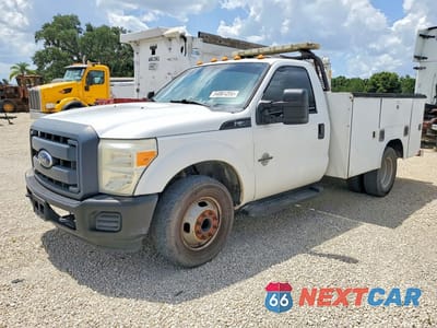2015 FORD F350 SUPER DUTY 1FDRF3GT8FEA76774 - główne zdjęcie licytacji z USA - miniatura