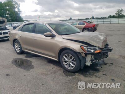 Czwarte zdjęcie samochodu z boku: 2016 VOLKSWAGEN PASSAT S VIN:1VWAT7A38GC036196 - miniatura