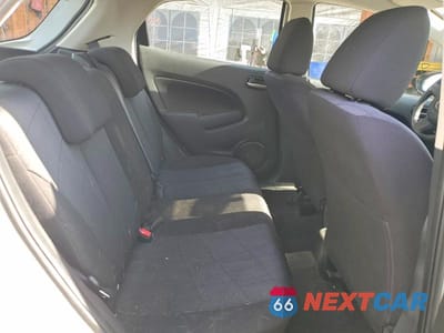 Zdjęcie 10 z 12 samochodu: 2012 MAZDA MAZDA2 VIN:JM1DE1KY5C0147348 - miniatura