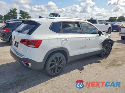 Trzecie zdjęcie samochodu z tyłu: 2023 VOLKSWAGEN TAOS SE VIN:3VVEX7B21PM314533 - miniatura