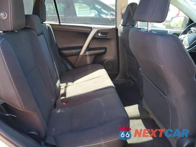 Zdjęcie 11 z 13 samochodu: 2016 TOYOTA RAV4 XLE VIN:2T3RFREV5GW415335 - miniatura