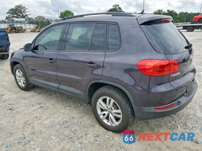 Drugie zdjęcie samochodu z przodu: 2016 VOLKSWAGEN TIGUAN S VIN:WVGAV7AXXGW595386 - miniatura