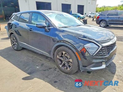 Czwarte zdjęcie samochodu z boku: 2024 KIA SPORTAGE EX VIN:5XYK33DF3RG195082 - miniatura