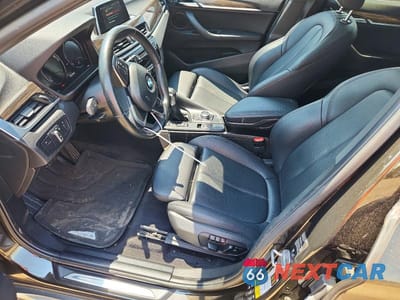 Zdjęcie 7 z 14 samochodu: 2018 BMW X1 XDRIVE28I VIN:WBXHT3C34J5L27008 - miniatura