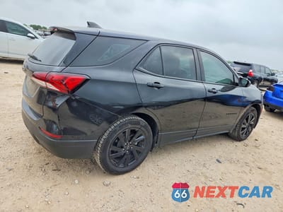Trzecie zdjęcie samochodu z tyłu: 2024 CHEVROLET EQUINOX LS VIN:3GNAXHEG1RL280202 - miniatura
