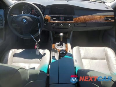 Zdjęcie 8 z 12 samochodu: 2007 BMW 525 I VIN:WBANE53567CW60609 - miniatura