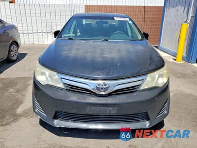 Piąte zdjęcie samochodu w środku: 2012 TOYOTA CAMRY VIN:4T4BF1FKXCR200078 - miniatura
