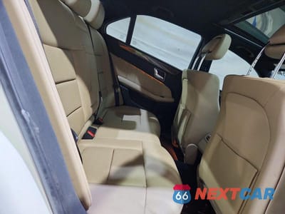 Zdjęcie 10 z 12 samochodu: 2011 MERCEDES-BENZ E 350 4MATIC VIN:WDDHF8HB0BA439501 - miniatura