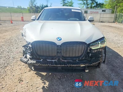 Piąte zdjęcie samochodu w środku: 2025 BMW X4 XDRIVE30I VIN:5UX33DT05S9Y19316 - miniatura