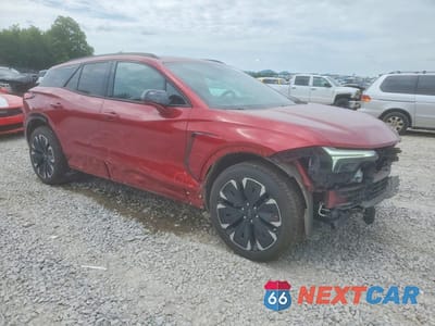 Czwarte zdjęcie samochodu z boku: 2024 CHEVROLET BLAZER RS VIN:3GNKDCRJ0RS132859 - miniatura