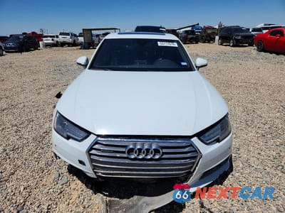 Piąte zdjęcie samochodu w środku: 2017 AUDI A4 PREMIUM VIN:WAUANAF44HN017451 - miniatura